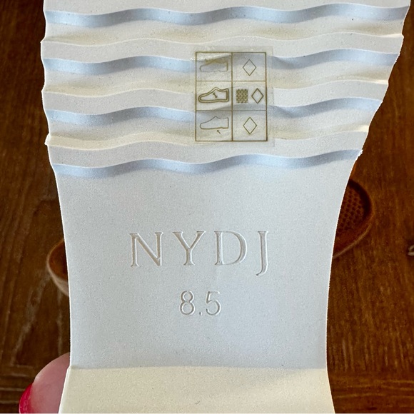 NEW camel colored NYDJ Okoa bow loafers 8.5M - Picture 10 of 12